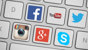 Sosyal medyaya ara verin.