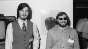 Hayatında Hiç Kod Yazmamış İnsanların Steve Jobs’a Çamur Atması